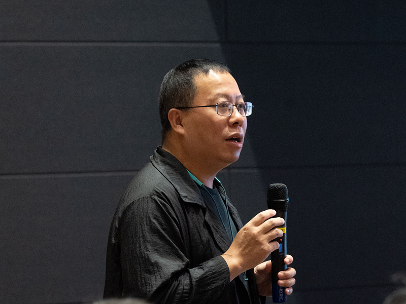 湖北美术学院叶佑天教授到看球讲学 湖北美术学院叶佑天教授到看球讲学