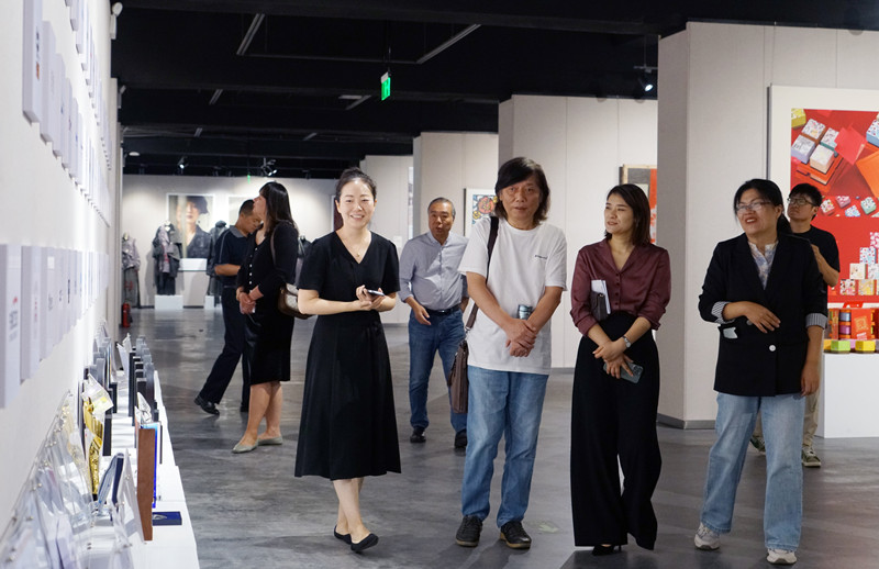 看球与济源文旅集团召开校企合作洽谈会 看球与济源文旅集团召开校企合作洽谈会