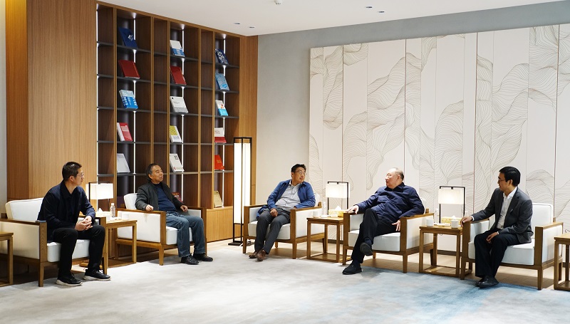 河南省民办教育协会会长任锋到看球调研指导工作 河南省民办教育协会会长任锋到看球调研指导工作