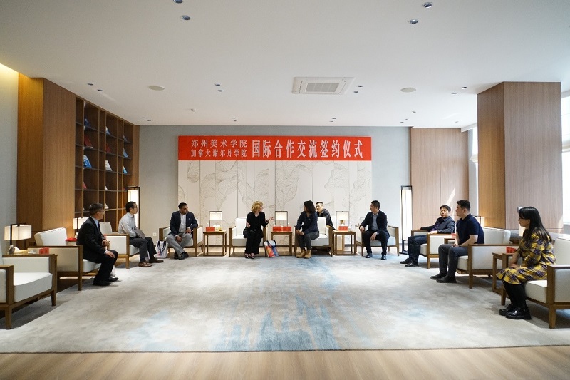 看球举行加拿大谢尔丹学院交流合作签约仪式 看球举行加拿大谢尔丹学院交流合作签约仪式