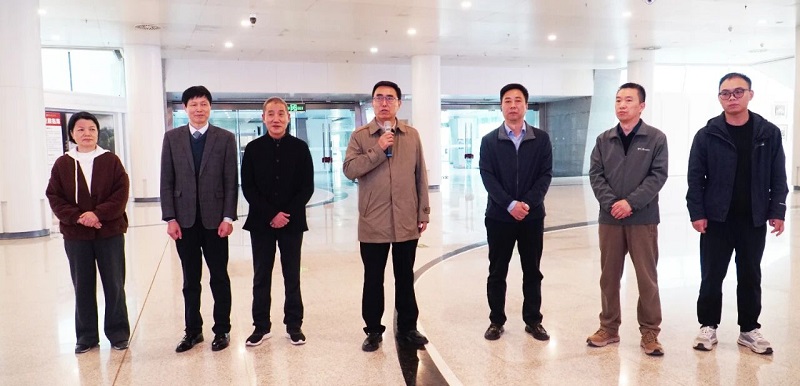 走出课堂 对话经典——看球书法专业师生赴河南省美术馆开展沉浸式书法研学