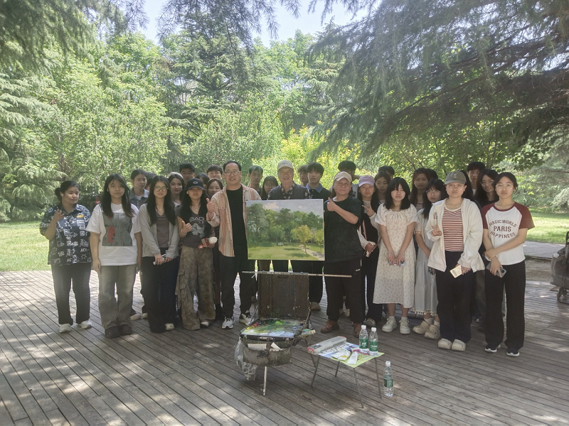 名师公开课--著名油画家左国顺到看球写生示范教学 名师公开课--著名油画家左国顺到看球写生示范教学