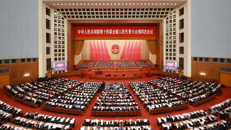 聚焦两会|郑美师生热学热议全国两会精神(三) 聚焦两会|郑美师生热学热议全国两会精神(三)