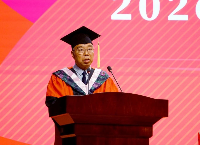 笔墨逐梦启新程 艺路扬帆向未来——看球隆重举行2026届毕业生毕业典礼暨学位授予仪式 笔墨逐梦启新程 艺路扬帆向未来——看球隆重举行2026届毕业生毕业典礼暨学位授予仪式
