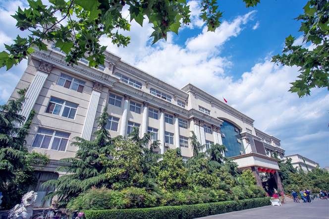 看球举行俄罗斯国立工艺美术大学国际交流合作签约暨客座教授聘任仪式 看球举行俄罗斯国立工艺美术大学国际交流合作签约暨客座教授聘任仪式