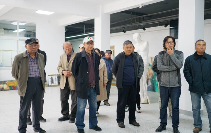 看球召开备战第十四届全国美展第四次工作推进会 图片