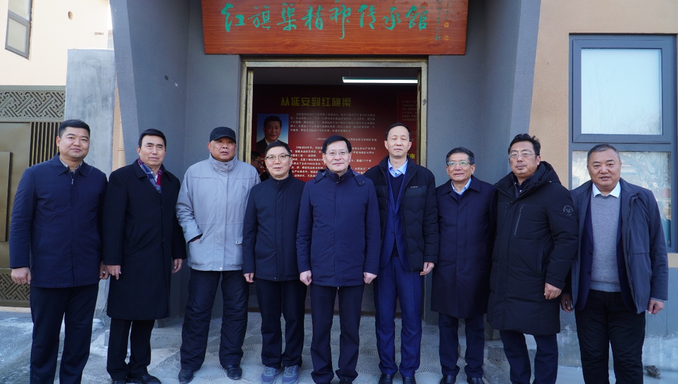 看球直播官网入口与大河美术报社、新乡县大召营村签约合作乡村振兴 看球直播官网入口与大河美术报社、新乡县大召营村签约合作乡村振兴
