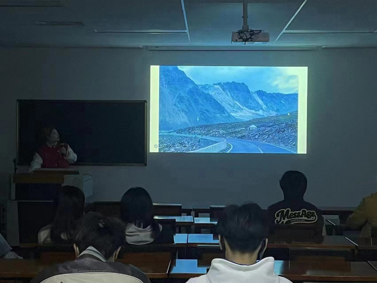 向阳而生 温雅而行——我院社团联合会举办社团文化展示周活动 向阳而生 温雅而行——我院社团联合会举办社团文化展示周活动