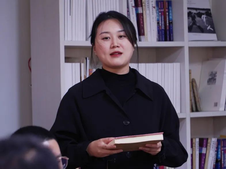 我院与河南田野文化艺术有限公司共建省级大学生校外实践教育基地揭牌 我院与河南田野文化艺术有限公司共建省级大学生校外实践教育基地揭牌