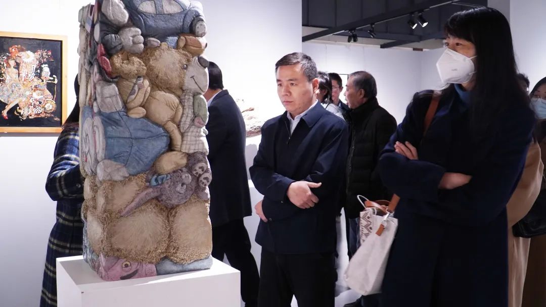 河南博物院副院长、工会主席史自强一行莅临我院调研指导工作 河南博物院副院长、工会主席史自强一行莅临我院调研指导工作