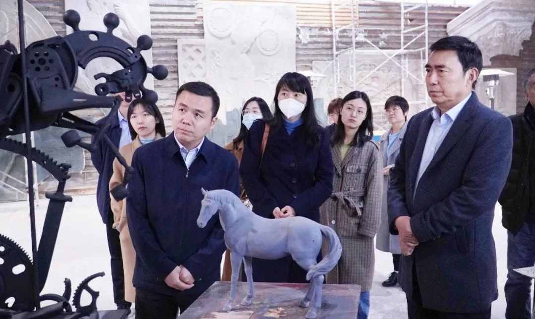 河南博物院副院长、工会主席史自强一行莅临我院调研指导工作 河南博物院副院长、工会主席史自强一行莅临我院调研指导工作
