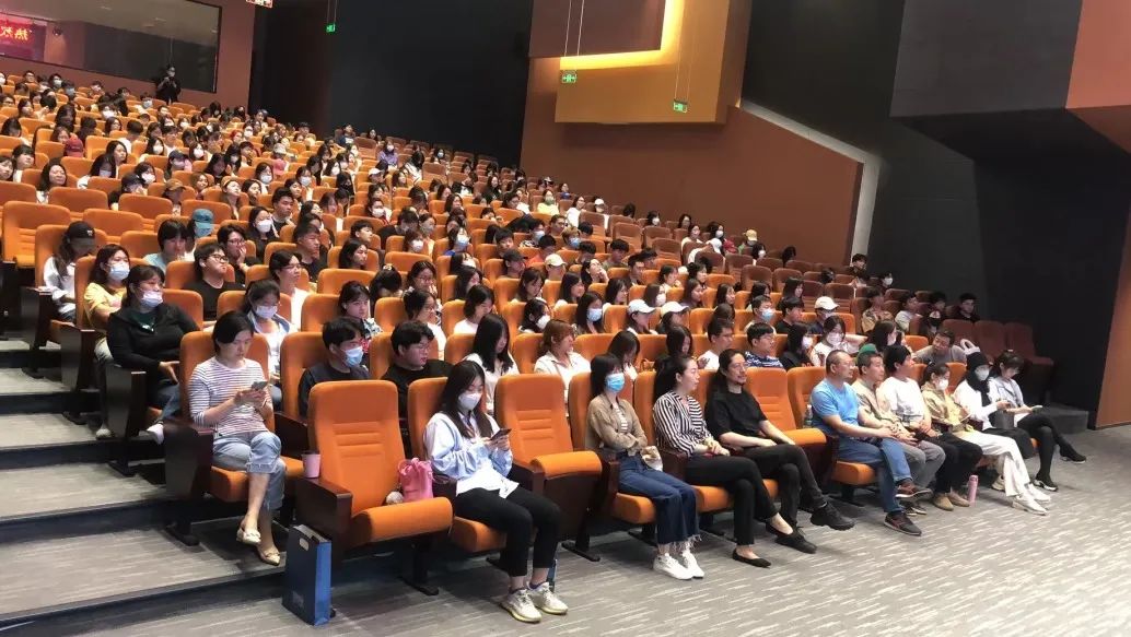 韩国祥明大学权锡焕教授应邀到我院开展学术讲座 韩国祥明大学权锡焕教授应邀到我院开展学术讲座