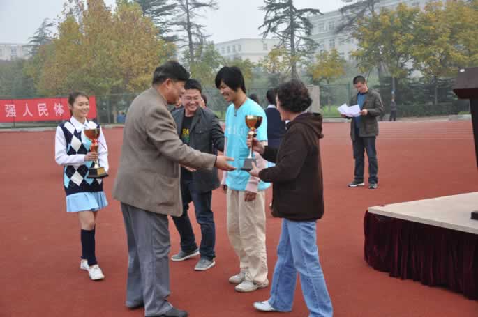 我院第二届田径运动会圆满落幕