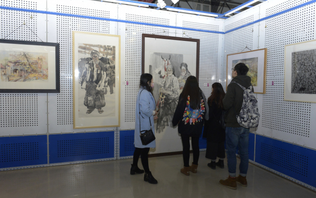河南省高校美术教师绘画作品展开幕式暨座谈会在我院举办