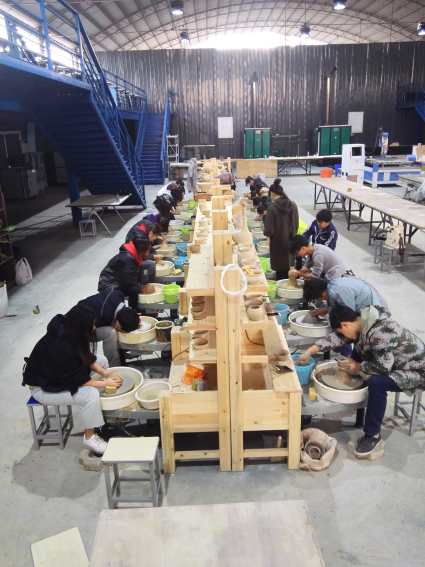 易斯顿美术学院校企合作基地—实训中心