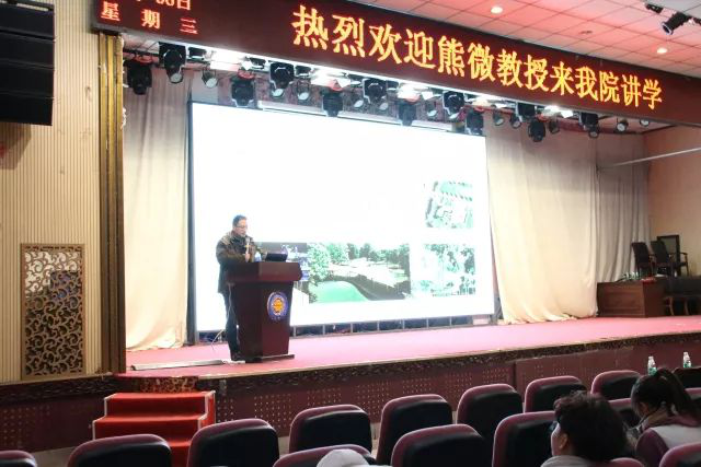 设计评论的实务操作——以著名女建筑师妹岛和世为例