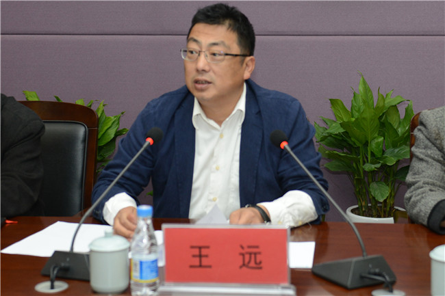 河南省教育界学习贯彻习近平总书记 给中央美术学院老教授回信重要精神座谈会在我院召开