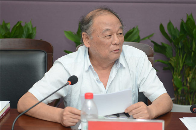 河南省教育界学习贯彻习近平总书记 给中央美术学院老教授回信重要精神座谈会在我院召开