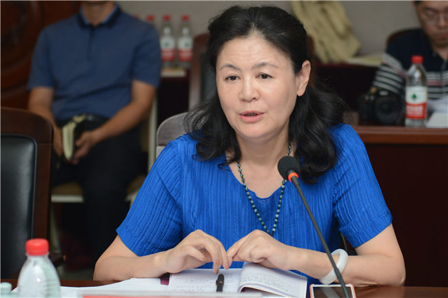 河南省教育界学习贯彻习近平总书记 给中央美术学院老教授回信重要精神座谈会在我院召开
