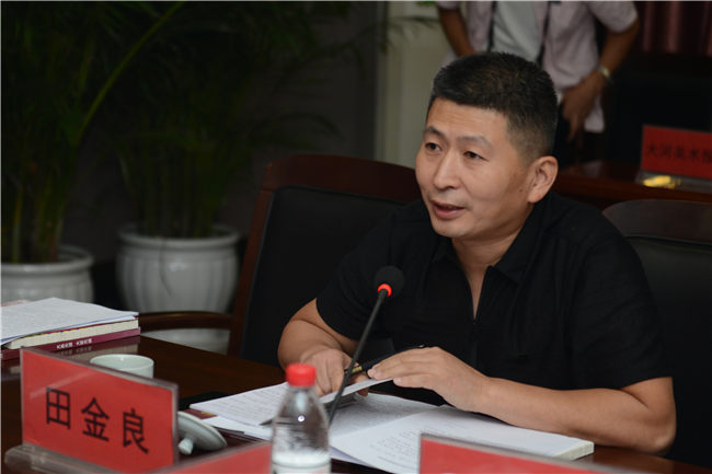 河南省教育界学习贯彻习近平总书记 给中央美术学院老教授回信重要精神座谈会在我院召开