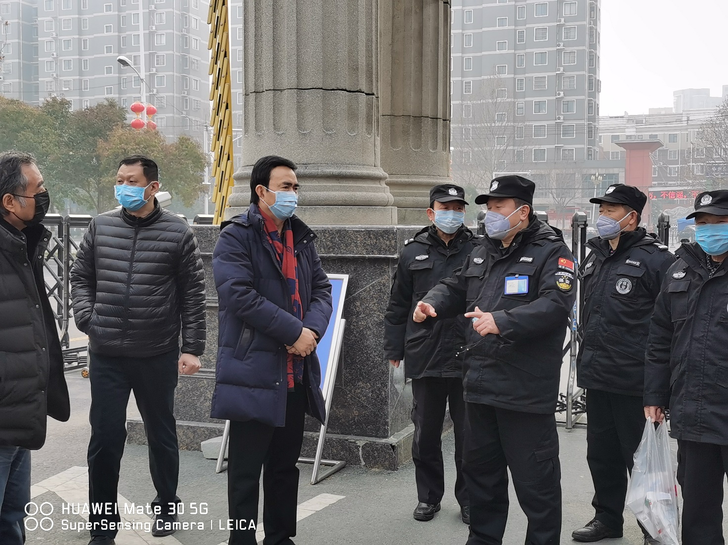战疫情│我院石品院长创作《中国医魂》致敬抗疫英雄