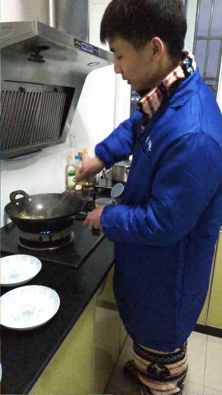 小劳动大进步—积极践行劳动教育