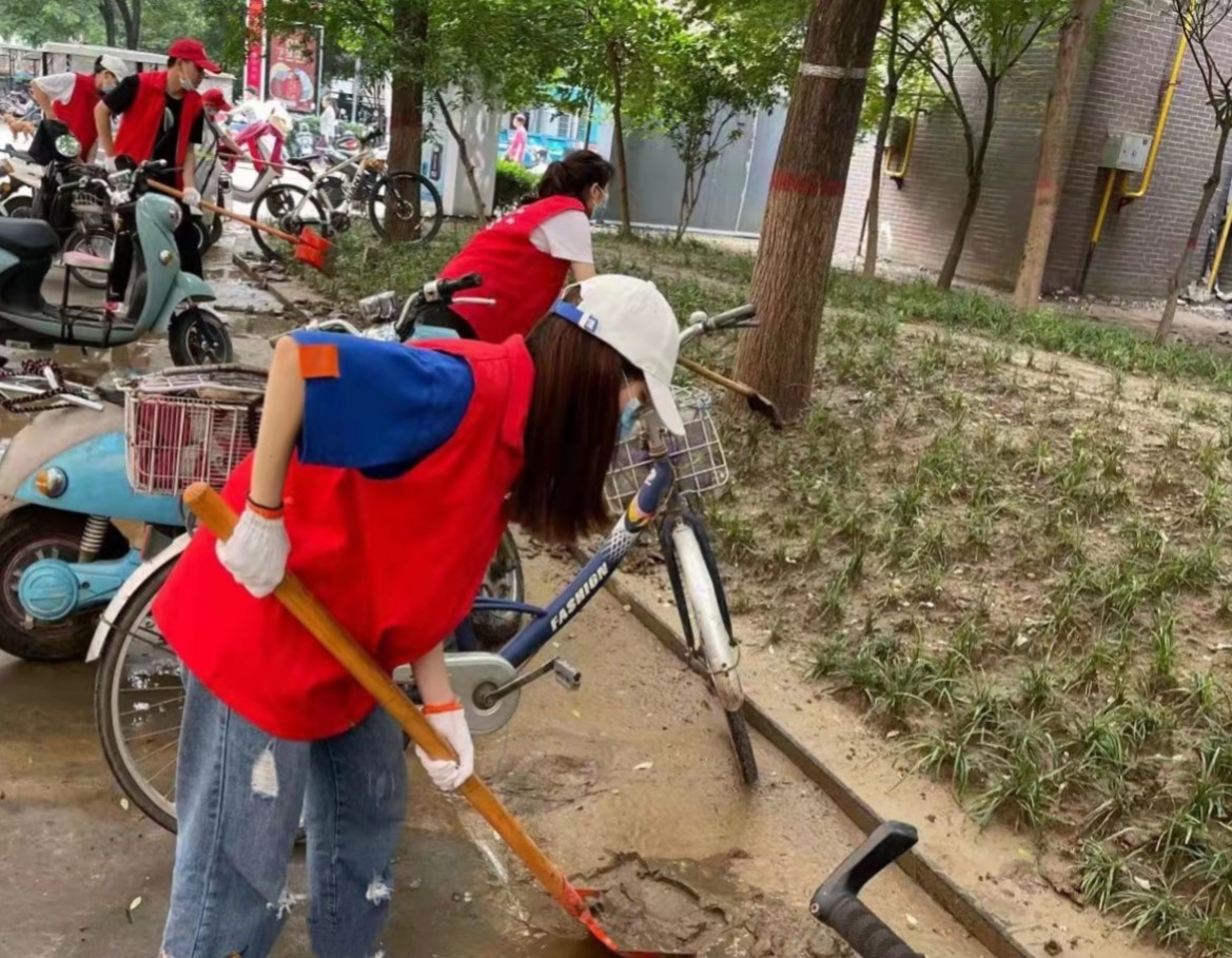 防汛抗疫奏响青春之歌｜青力抗疫 爱心抗洪（一）
