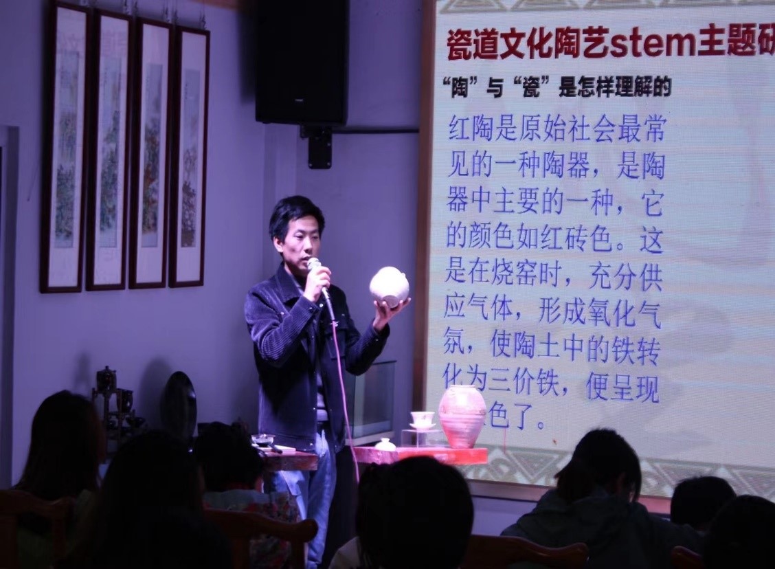 休学创业，易斯顿美术学院这个小伙儿好样的！